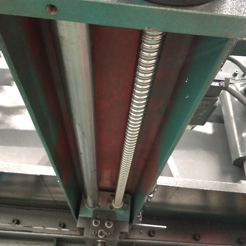 Máy cắt máy cắt tùy chỉnh thủy lực Qc12k-4x2500 Cnc